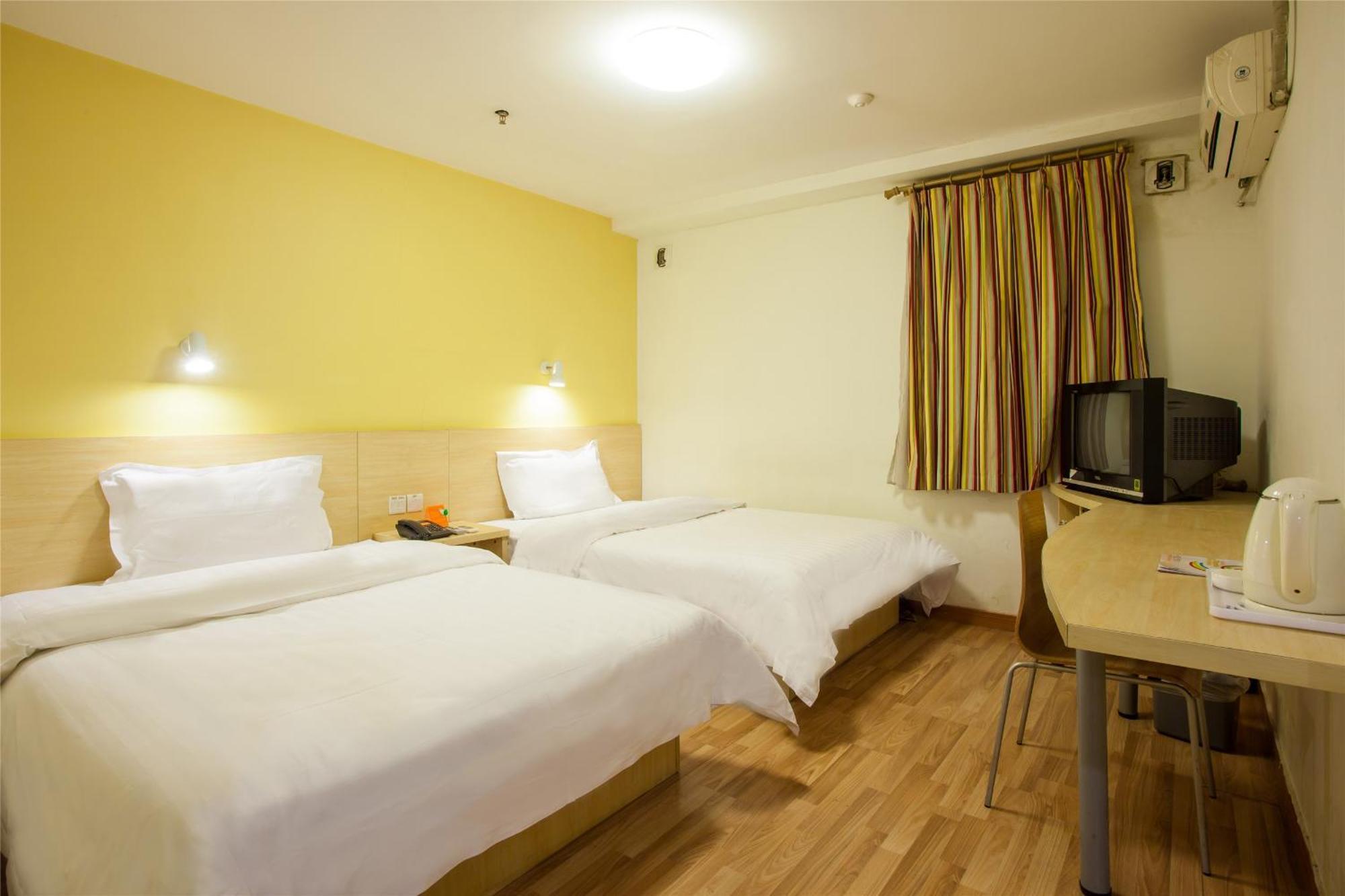 7Days Inn Beijing Shunyi Development Zone Xiandai Auto Mall Esterno foto